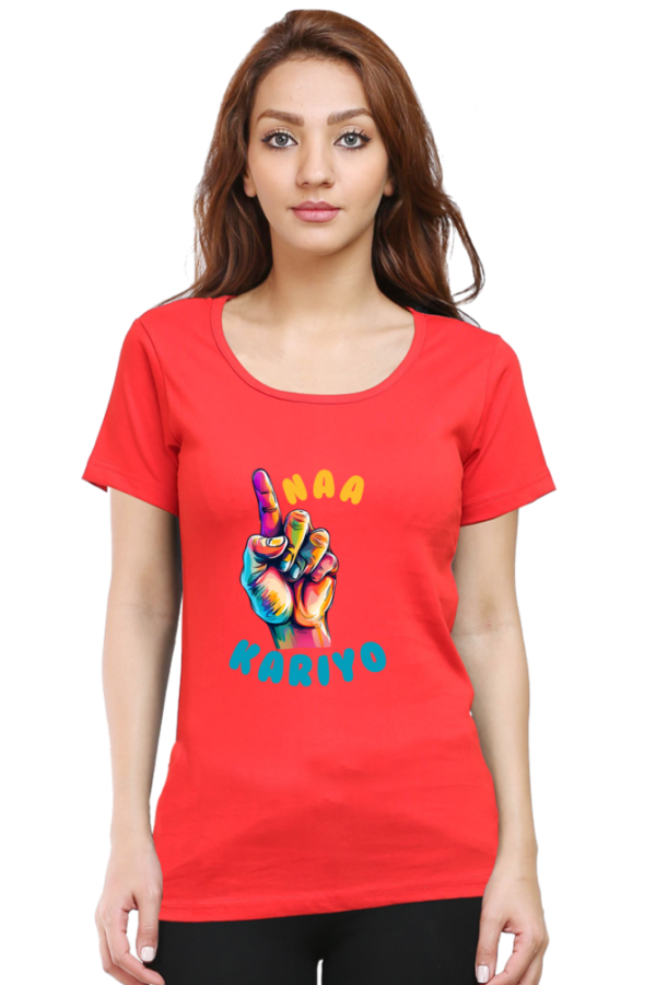 Ungli Naa Kariyo Women T-shirt - Image 4
