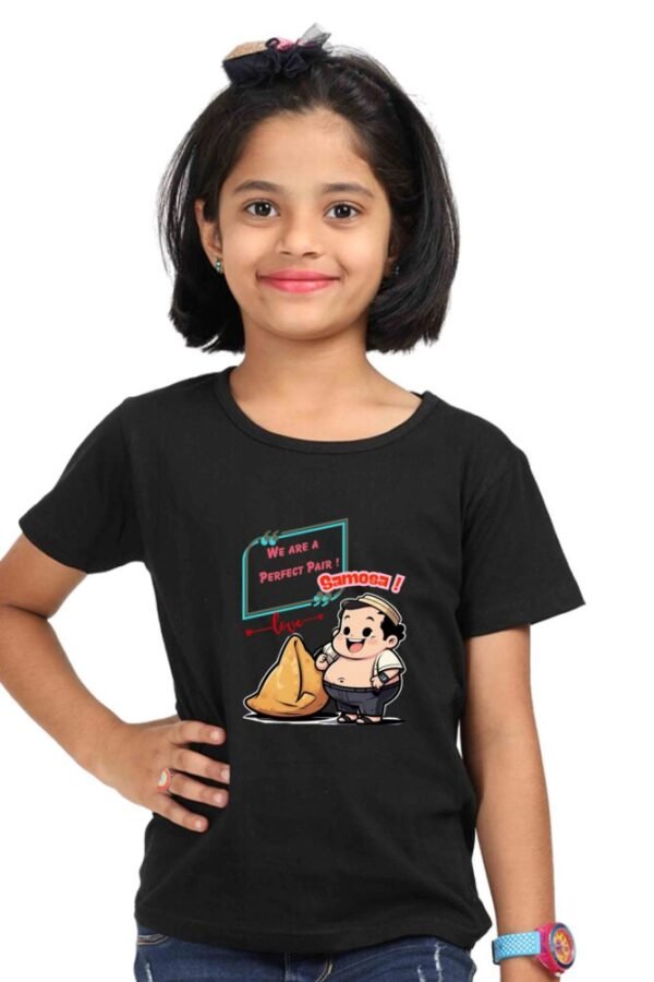 Love Samosa Girls T-shirt - Image 3