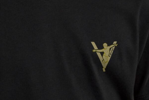 Plain Valiant V Boys T-shirt - Image 4