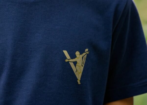 Plain Valiant V Boys T-shirt - Image 2